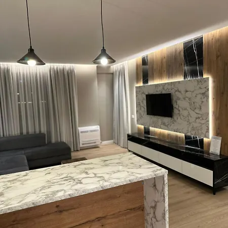 Romeo Appartement Korce